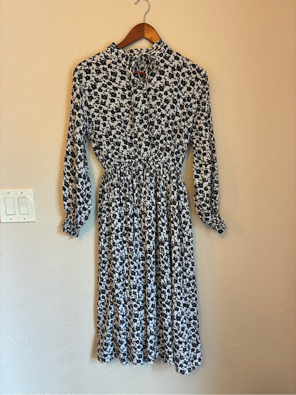 Long Sleeve Black & White Floral Midi Dress